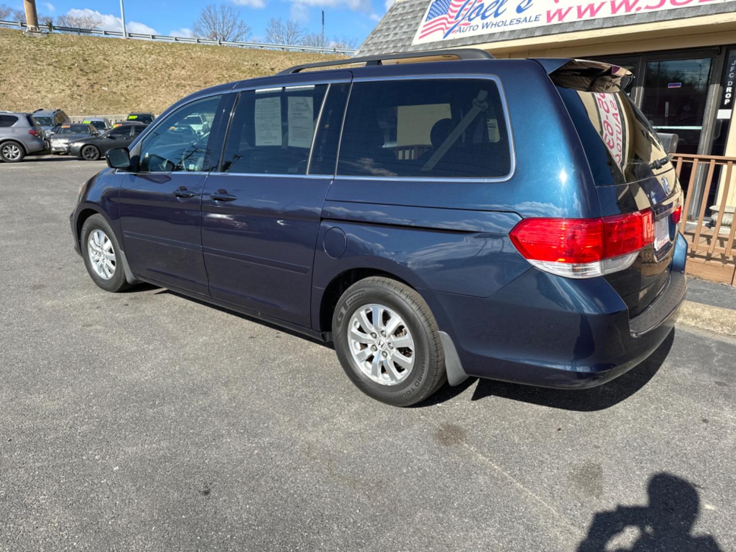 2009 Blue Honda Odyssey (5FNRL38799B) , Automatic transmission, located at 5700 Curlew Drive, Norfolk, VA, 23502, (757) 455-6330, 36.841885, -76.209412 - Photo#3